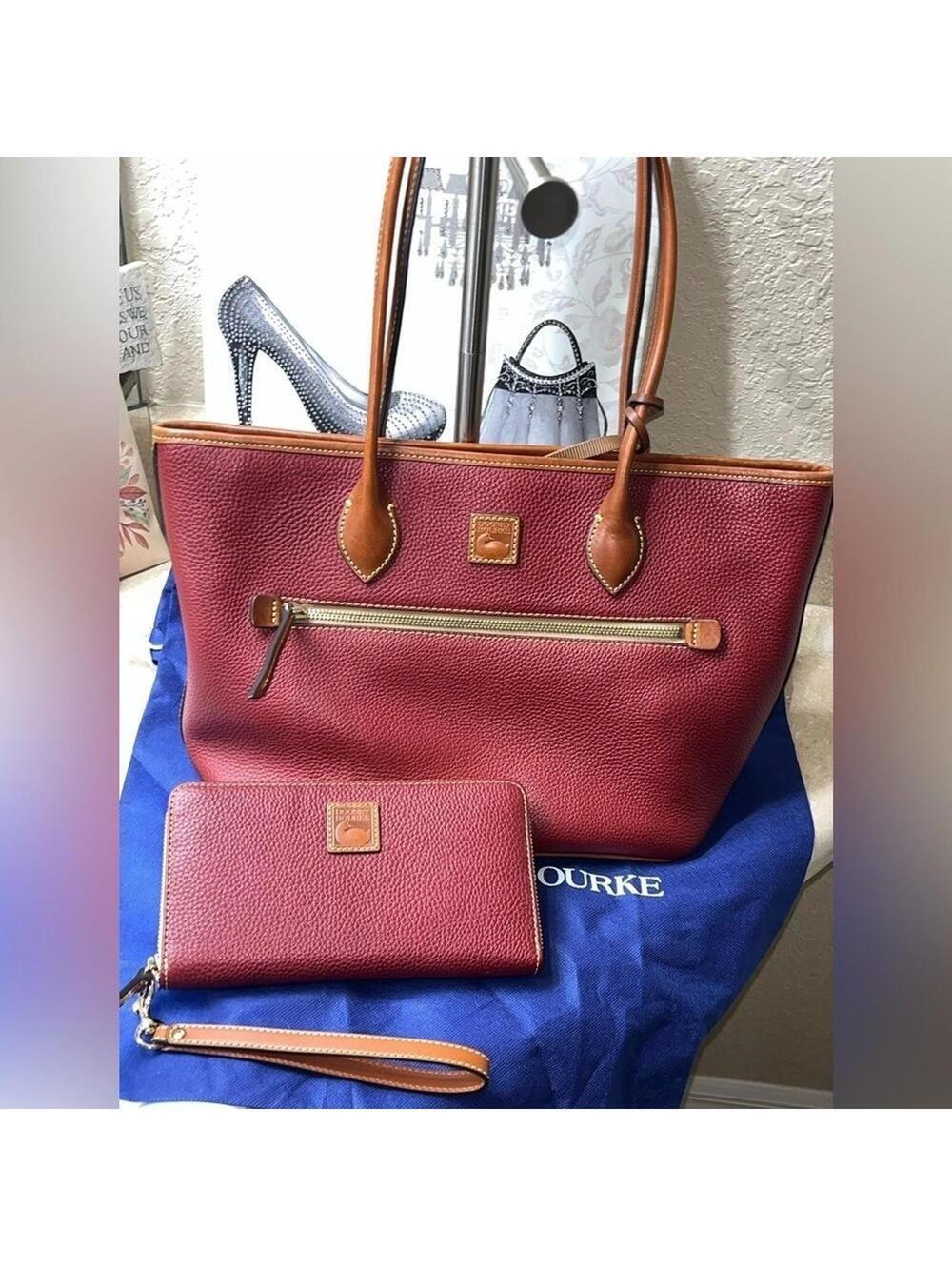 Dooney & Bourke Handbag, Pebble Grain Tote w/Wristlet Wallet, leather, red